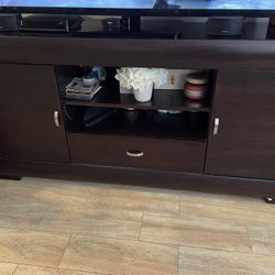 Entertainment Unit