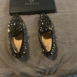 FERUCCI Men Black Velvet Slippers Loafers Flat with Gold Spikes