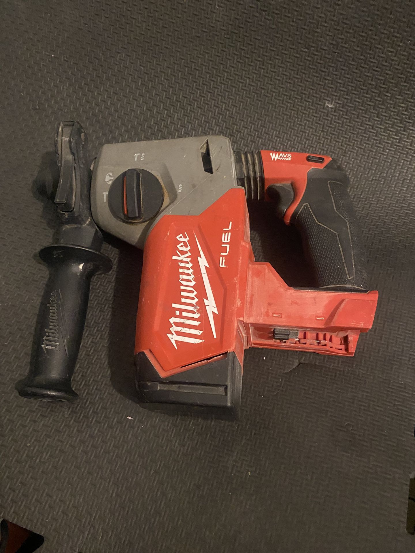Milwaukee Rotary Hammer