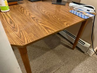 Table with Removable Legs Laminate 41.5 sq x 29h Smoke and pet free household