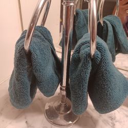 Hand Towels Holder With Towels