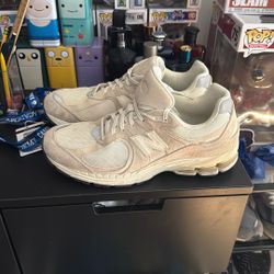 New Balance 2002r Size 13