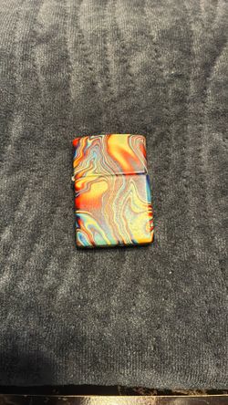 Glow-in-the-Dark Zippo Lighter – Colorful Japanese Edition