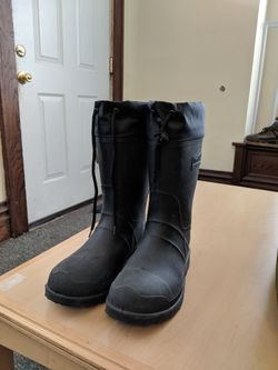 Kamik Men's Boot size 8