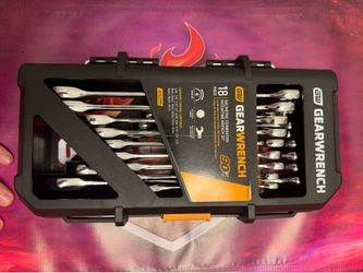Ratcheting Wrench Set