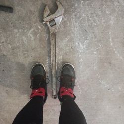 24 Inch Wrench