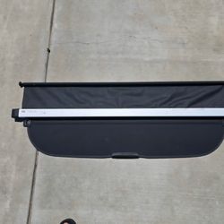 Subaru Retractable Cargo Cover ( 65550AN00BVH)
