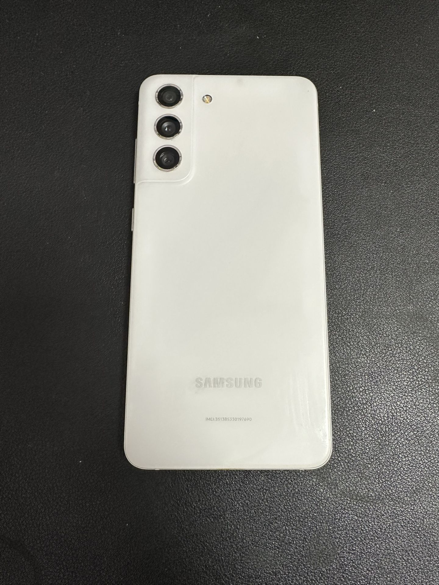 Samsung Galaxy S21 FE 5G White 128Gb Unlocked All Carriers Like New