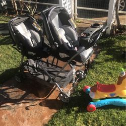 Stroller With 2 Baby Seats