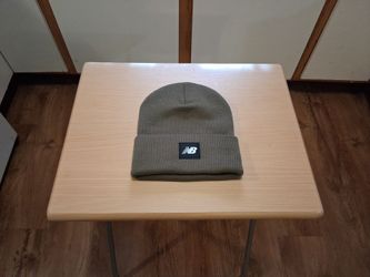 Men's new balances winter beanie olive green Brand New