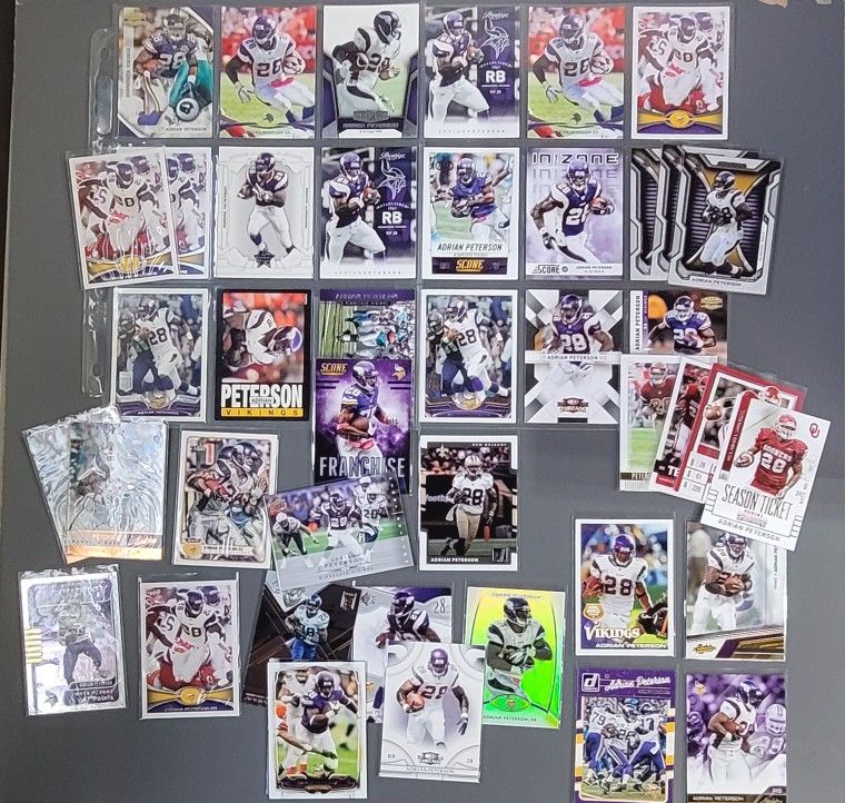 🏈 42 Card (37 Different) HOF Adrian Peterson Cards