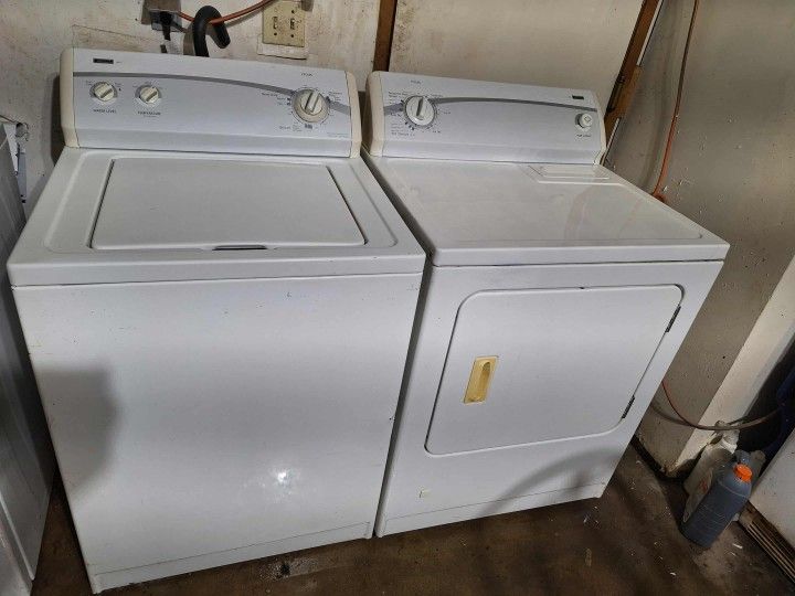 WASHER & GAS DRYER ๐