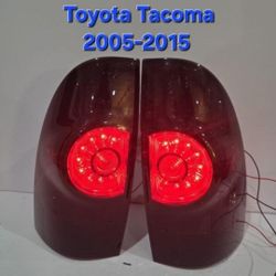 Toyota Tacoma 2005-2015 Tail Lights 