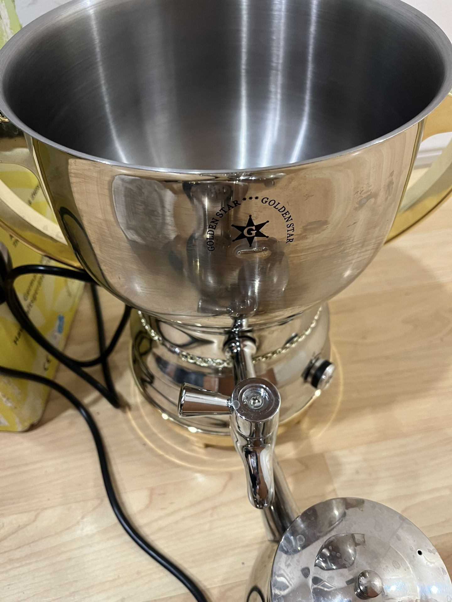 Deluxe Electric Samovar Kettle
