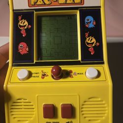 Pac-man Handheld Mini Arcade Retro Pacman Video Game Bandai Namco Toy