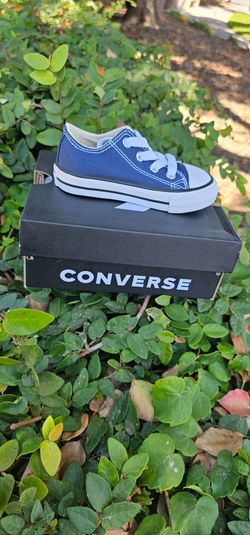 Converse Chuck Taylor Low-Top Toddler Sneakers
