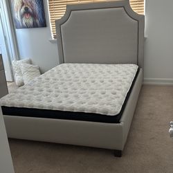 Queen bed with mattress