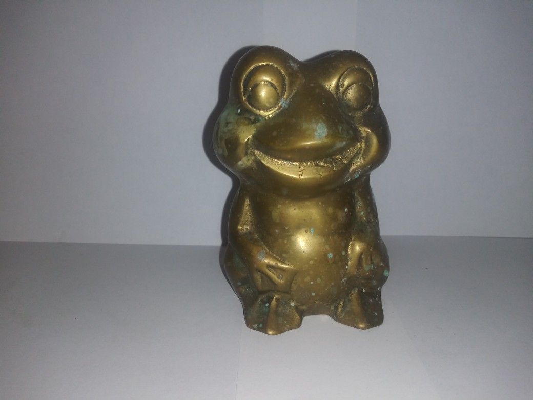 3 inch brass paper-weight bear