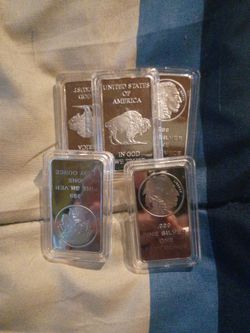 One troy ounce fine silver Indian buffaloes billions bars silver and gold