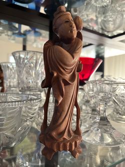 Hand Carved Wooden Asian Scholar Figurine – Vintage Decor
