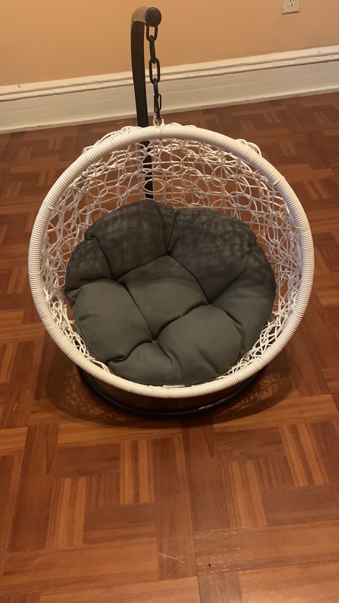 Newborn Egg Chair