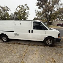 2012 chevrolet express 3500
