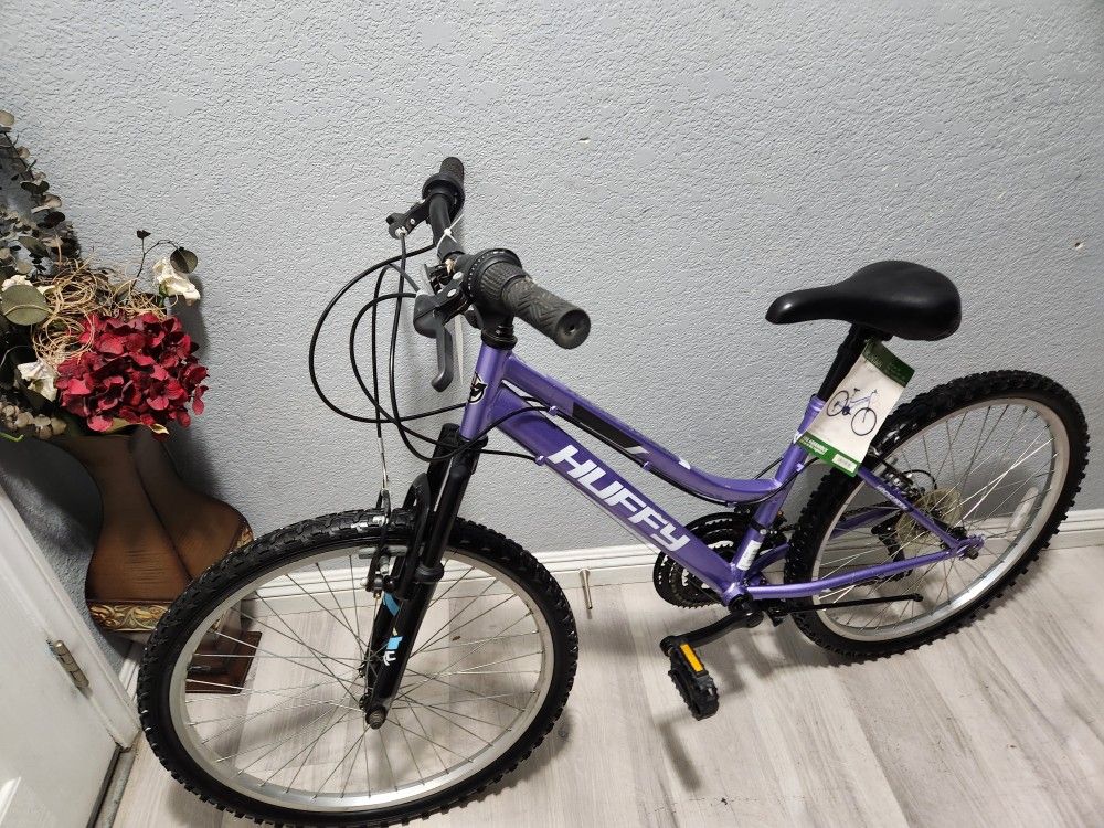 Huffy Bike Rack Greek 24 18 Speed Mont Sports Condition Like New Ready To Ride
