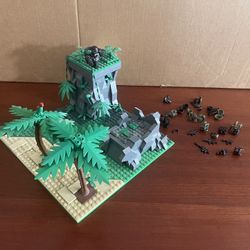 LEGO Custom Jungle With Army Pieces