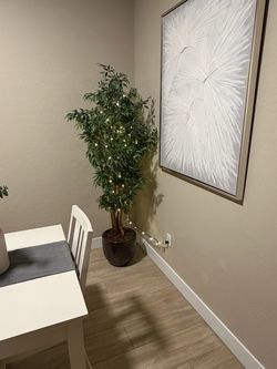 🌿 Decorative Artificial Indoor Tree with LED Lights
