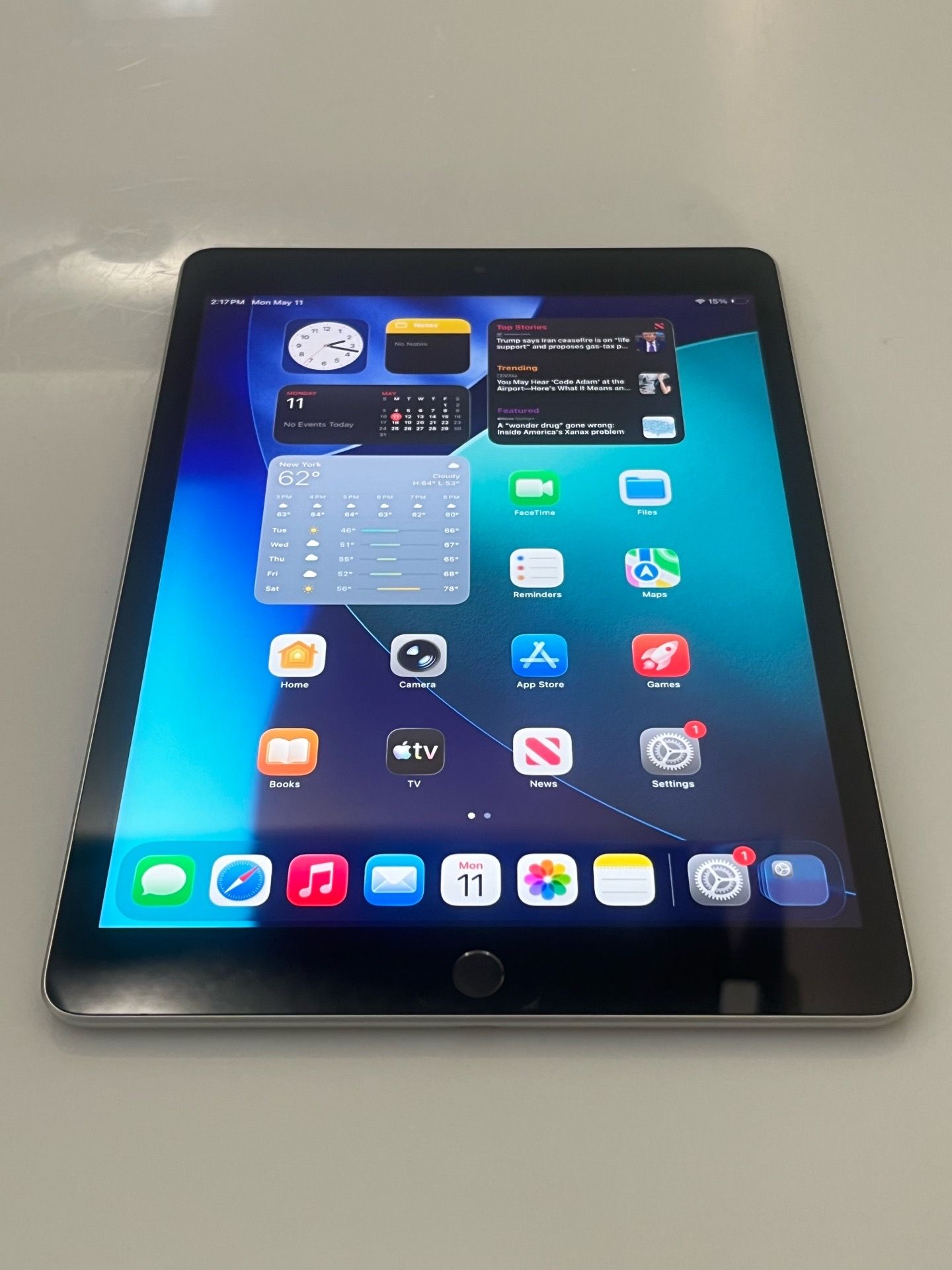 Apple iPad 9th Gen A2602 Silver Black 10.2” 64GB Tablet iOS 26 w/ Charger - $159