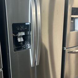 2025 New  Whirpool Refrigerator 33