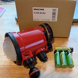 Inon S-220 Strobe
