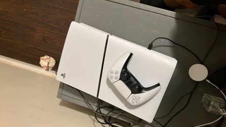 Ps5 and controller