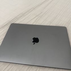 MacBook Pro 13” M2 (2022) – 16GB – Excellent Condition