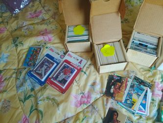 89/92 baseballl and football cards