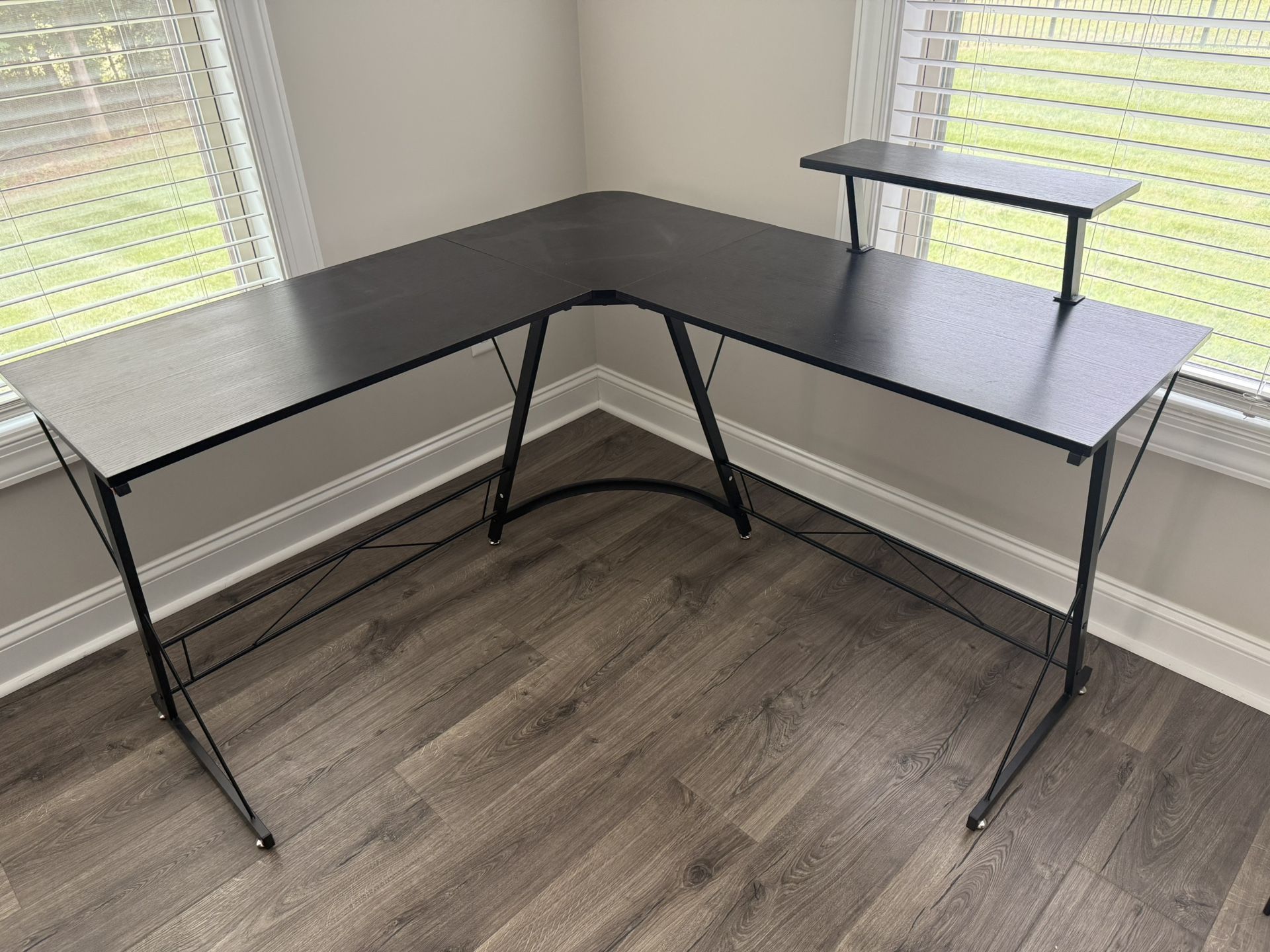 Computer Desk