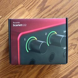 Scarlett Focurite n Beats by Dre bundle