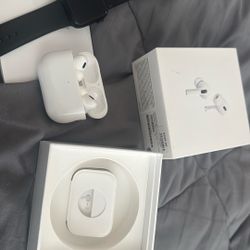 AirPods Pro 2+ Apple Watch Series 8 GPS Only $ 200
