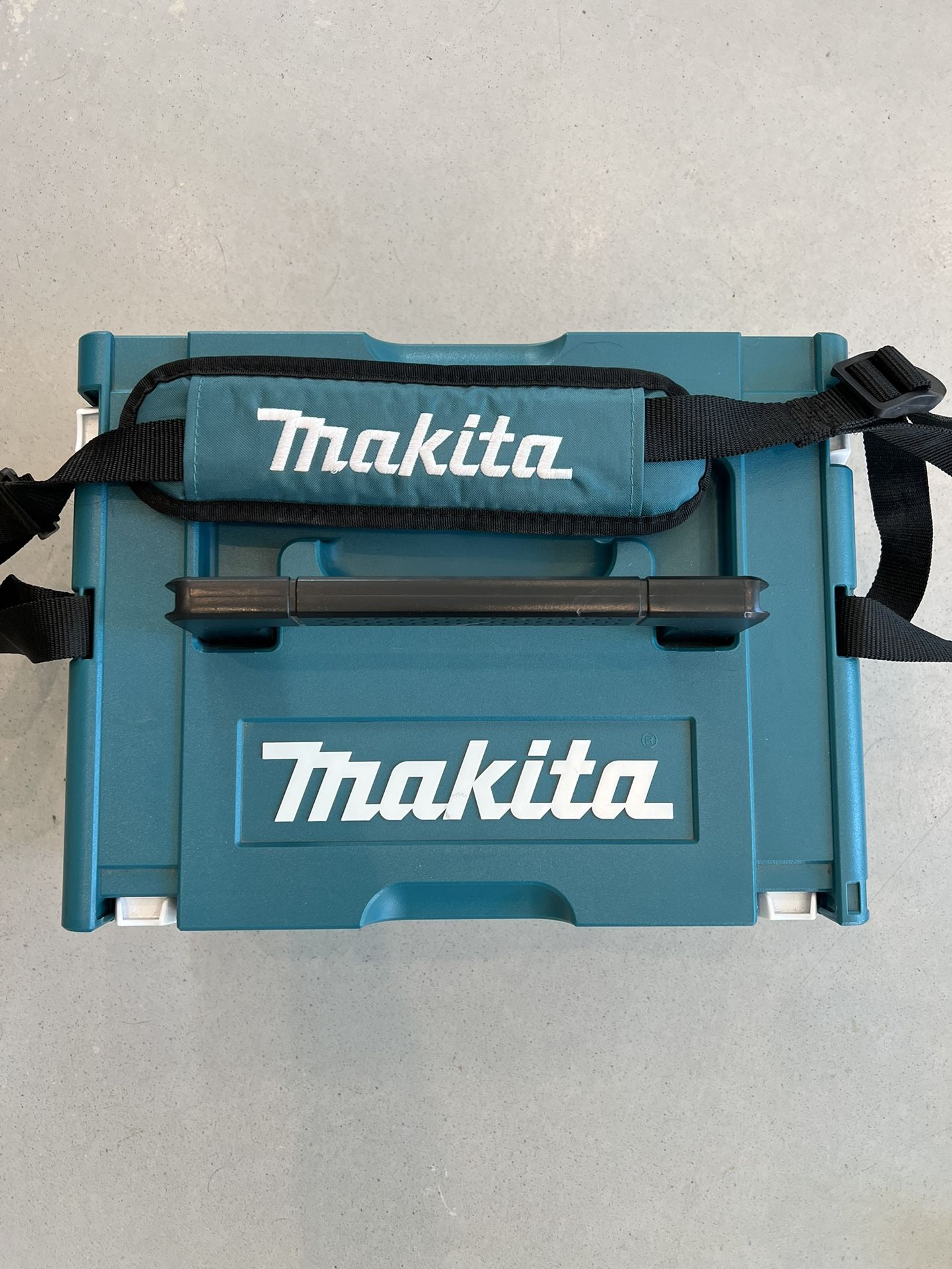 Makita Cooler Box