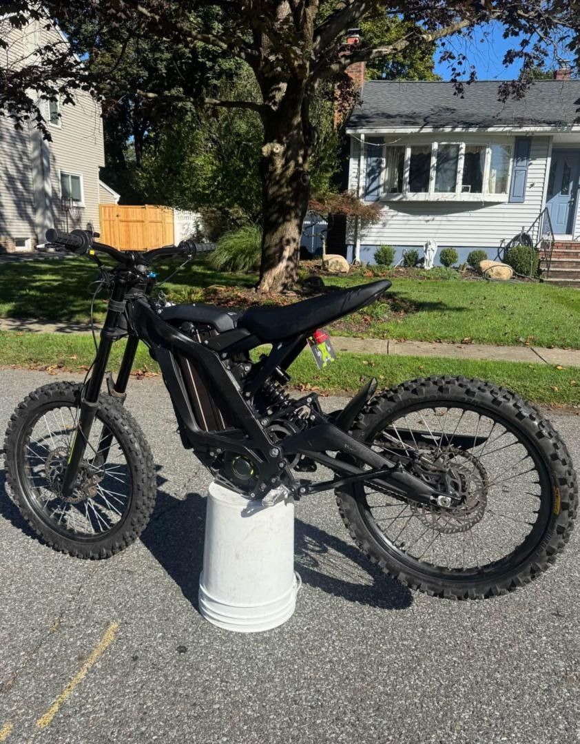 Surron Light Bee X Bike