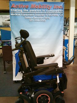 Quicky Q500 Powerchair (Black with orange highlights)