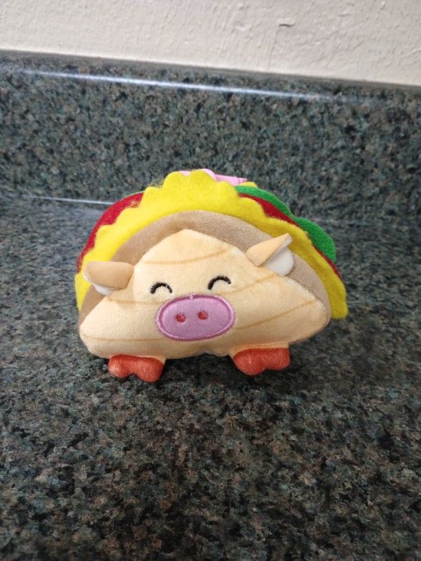 Sandoichis Plushie Keychain Piggy (Must Pick Up