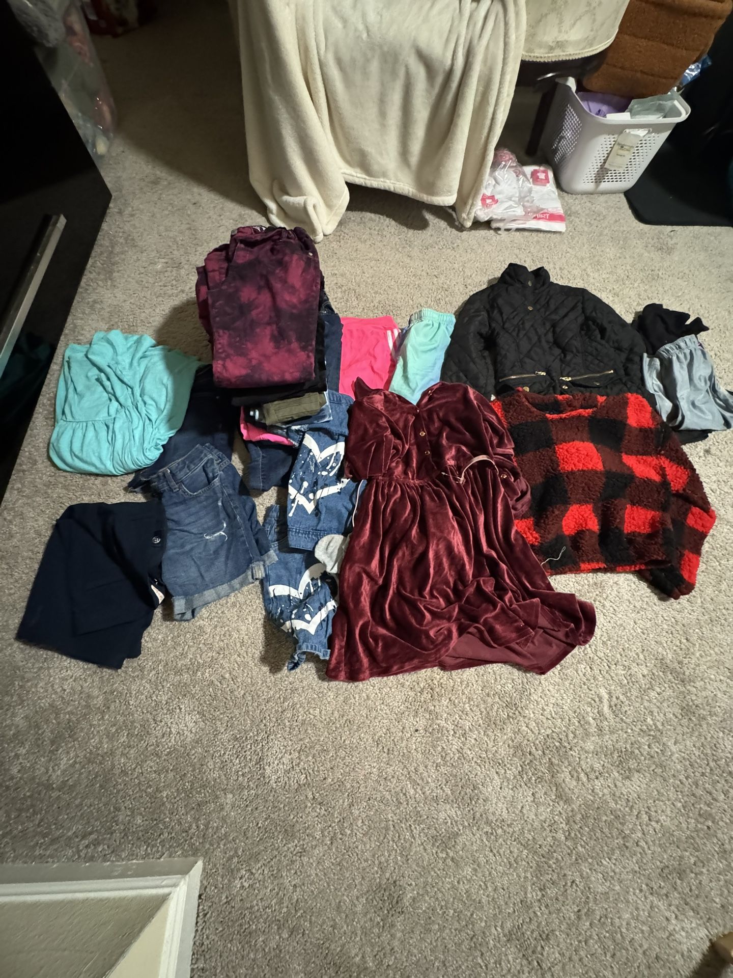 Girls Clothing 
