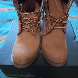 TIMBERLAND BOOTS 