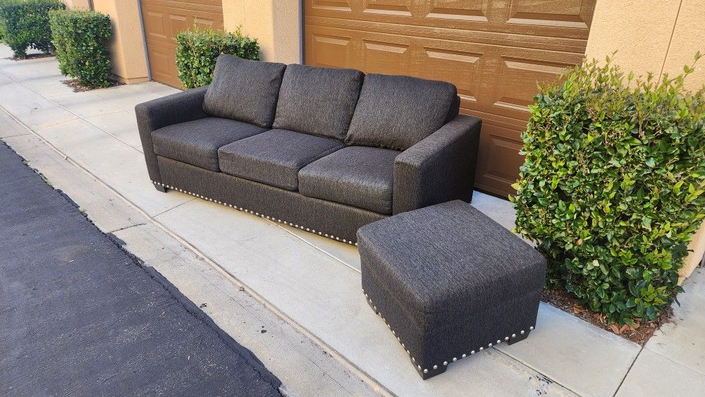 3 Seater dark gray/Dark brown couch Sofa