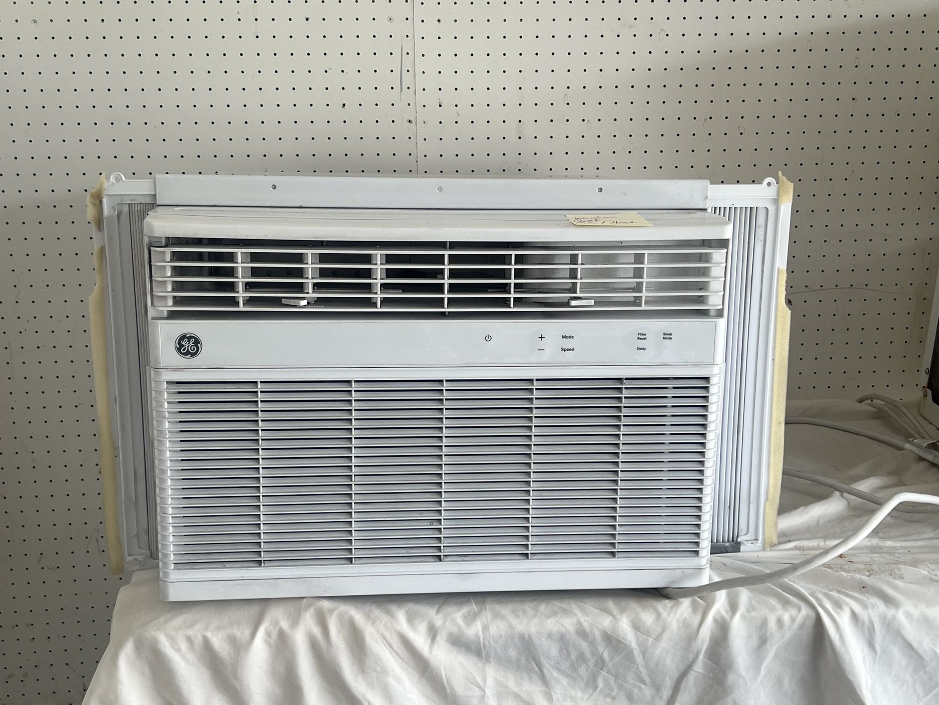 GE AC & Heating Window Unit
