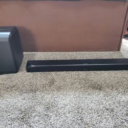 Insignia Soundbar With Sub