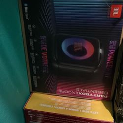 Jbl Bluetooth speaker
