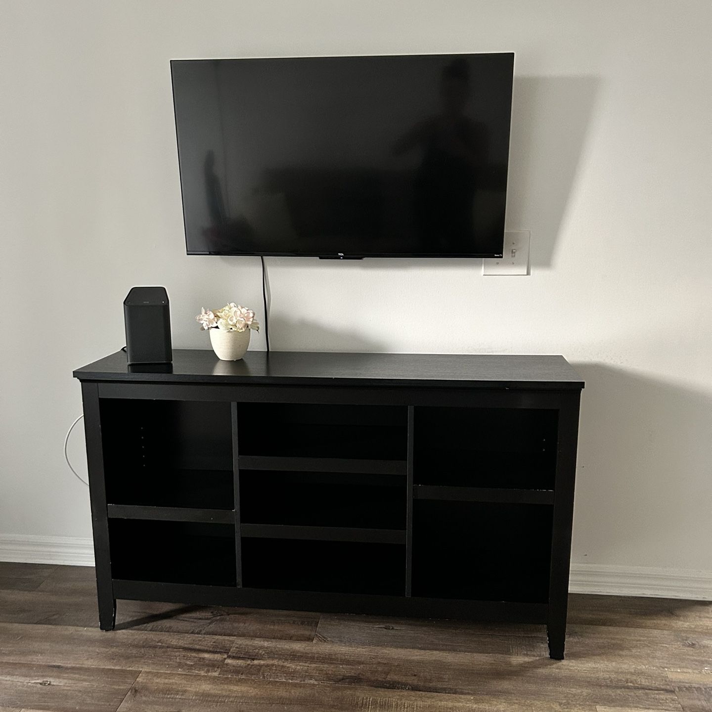 Tv and Black Console Table 
