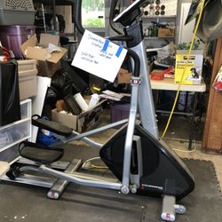 Diamondback 510 Elliptical - Barely Used 